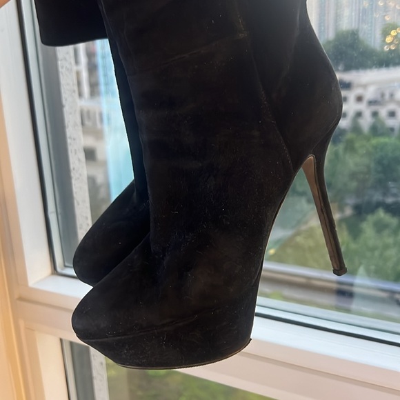 Sergio Rossi suede platform boots. - Picture 8 of 8